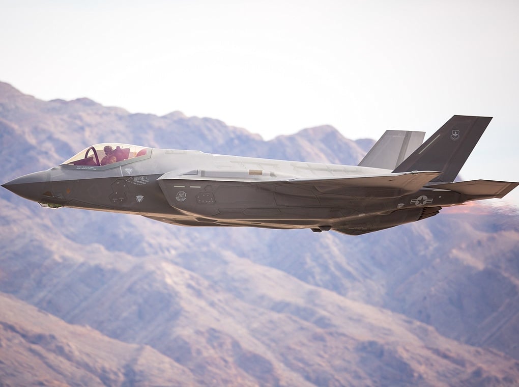 side view of F-35 joint strike fighter plane
